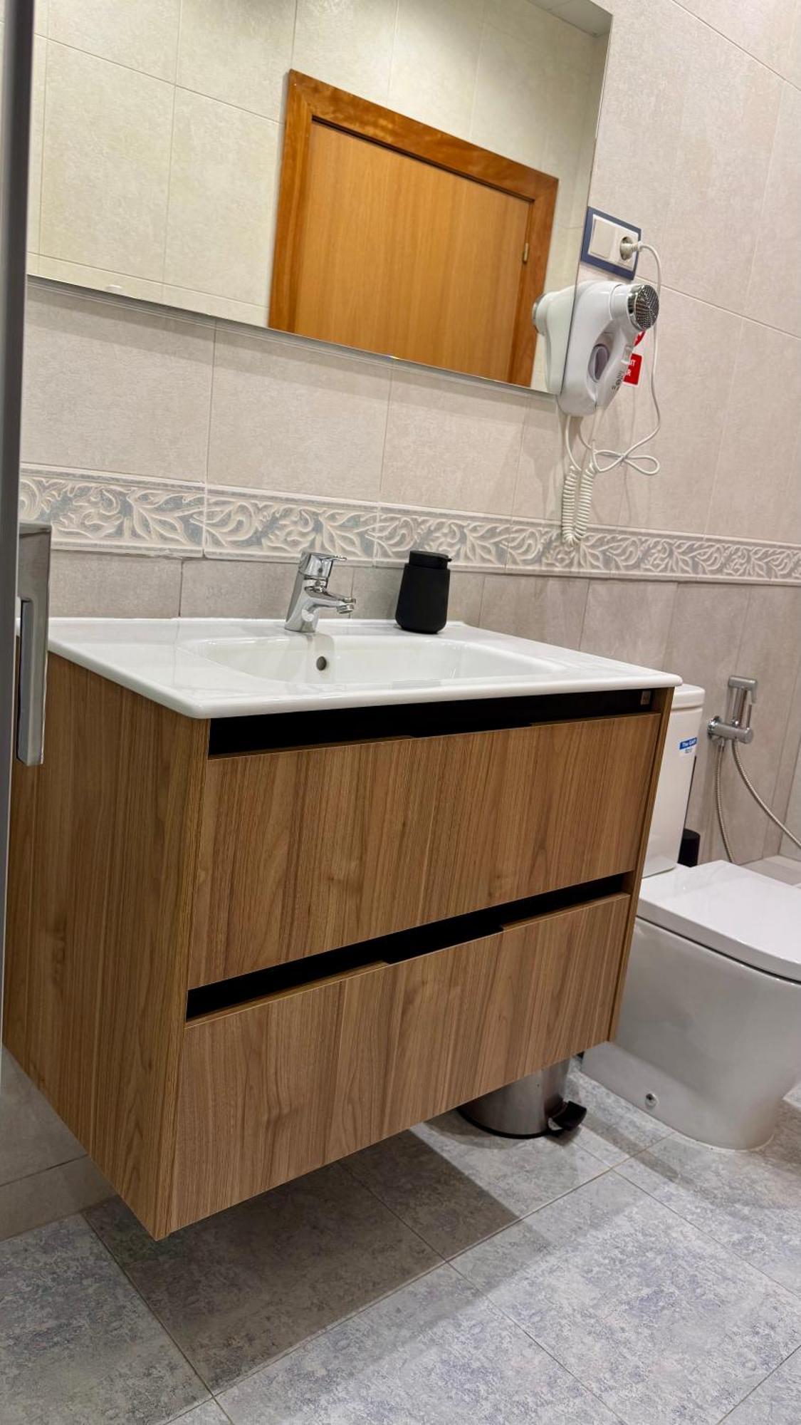 Hostal Madrazo Barcelona Eksteriør billede