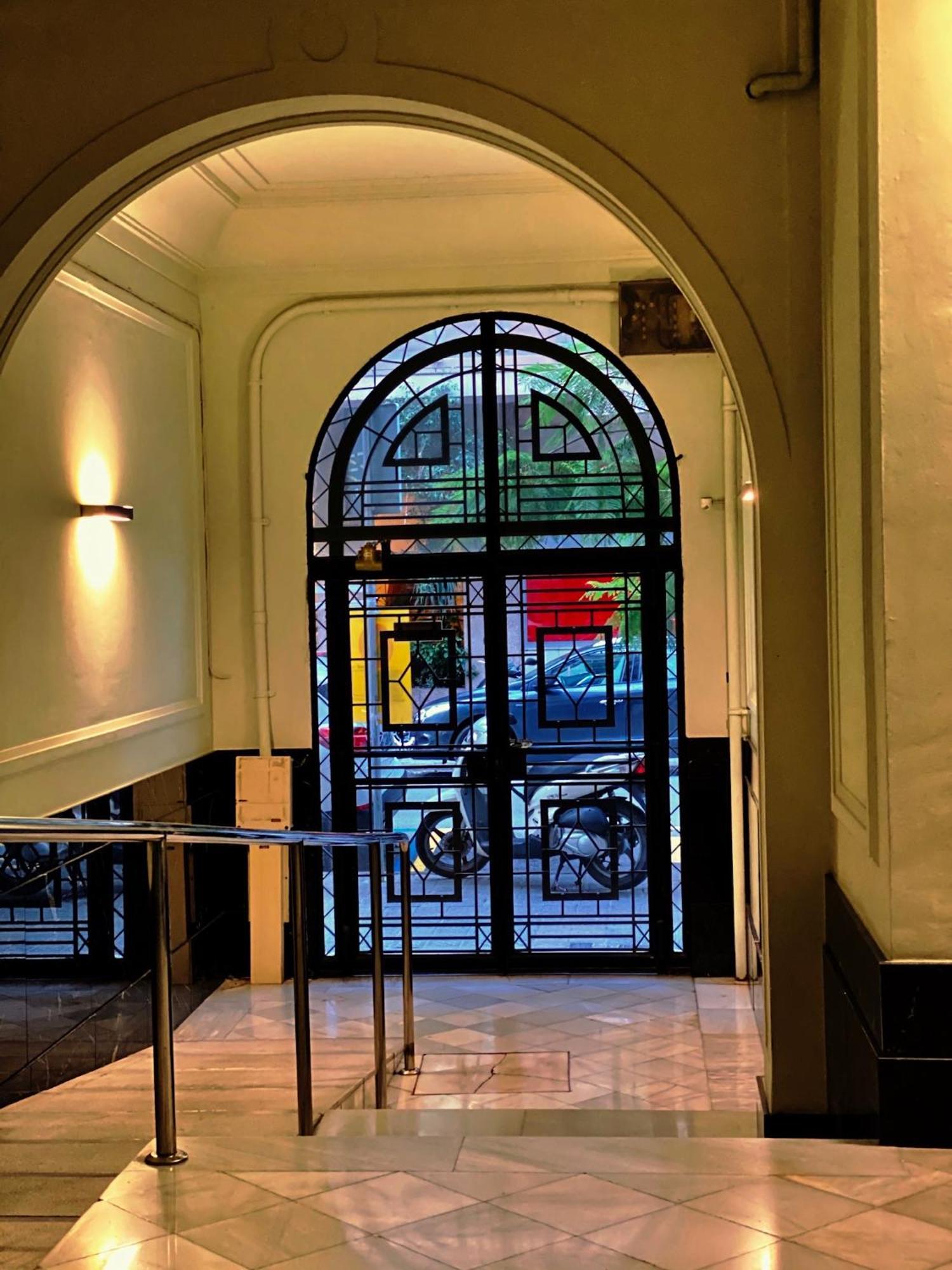Hostal Madrazo Barcelona Eksteriør billede