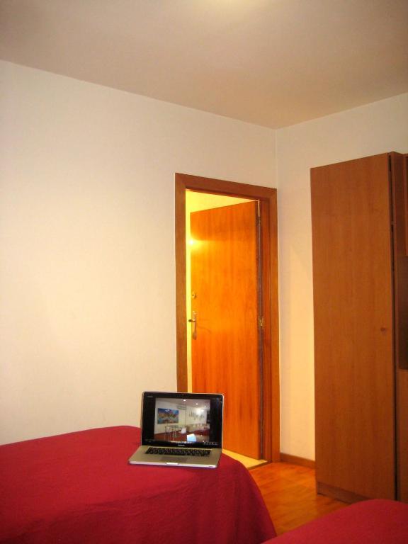 Hostal Madrazo Barcelona Værelse billede