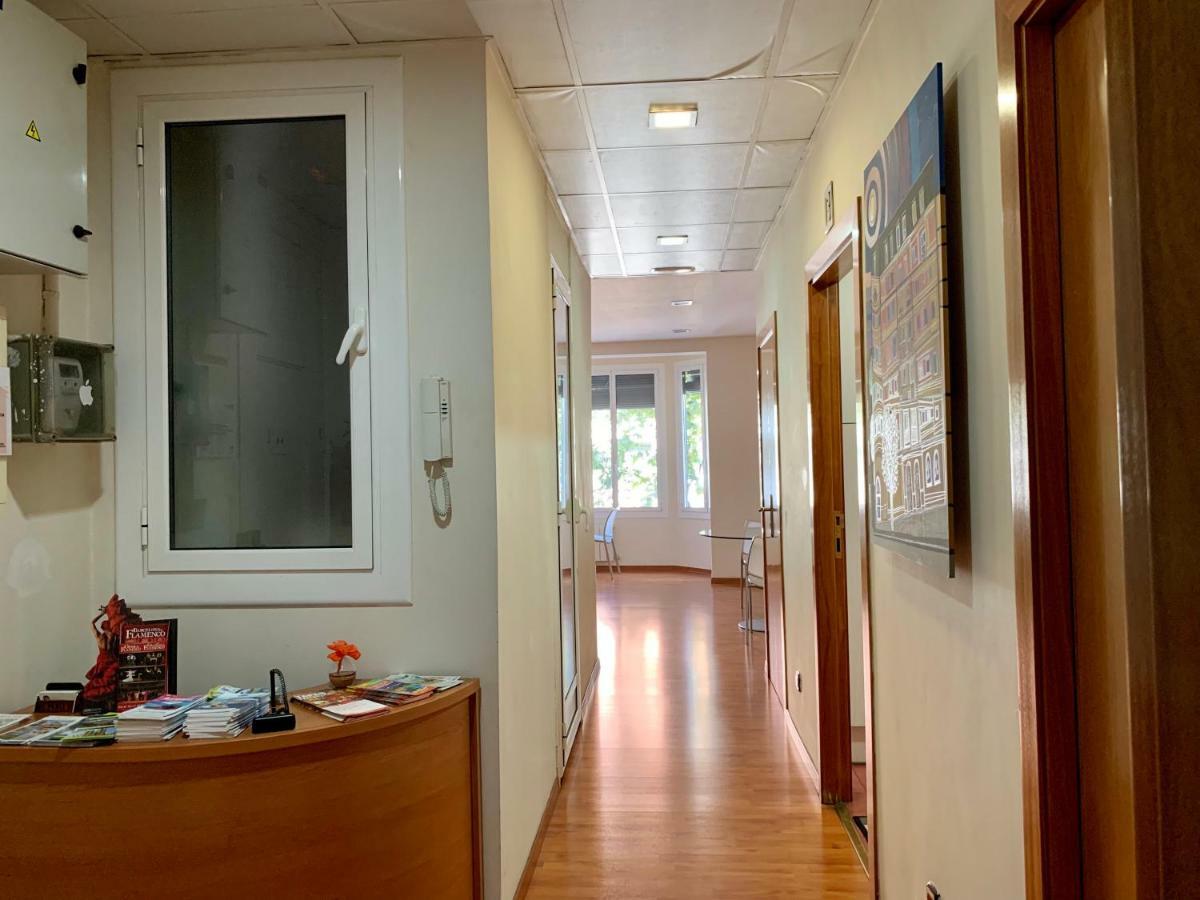 Hostal Madrazo Barcelona Eksteriør billede